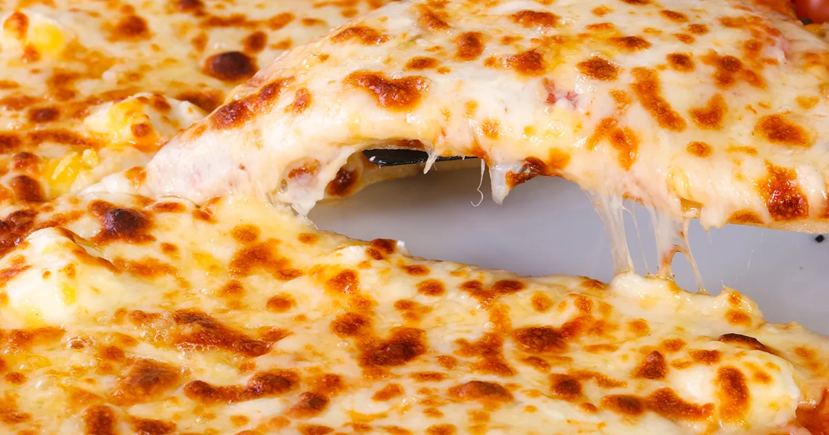 بيتزا مارتديلا