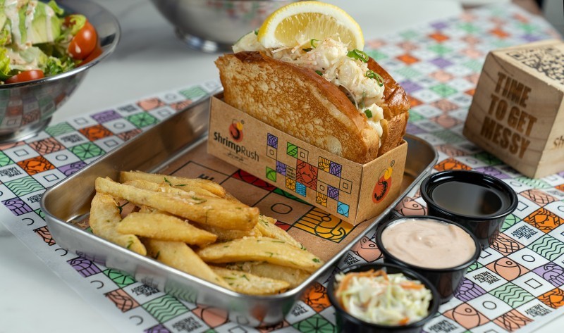 وجبة لوبستر رول