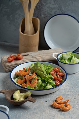 سلطة أفوكادو الوربيان